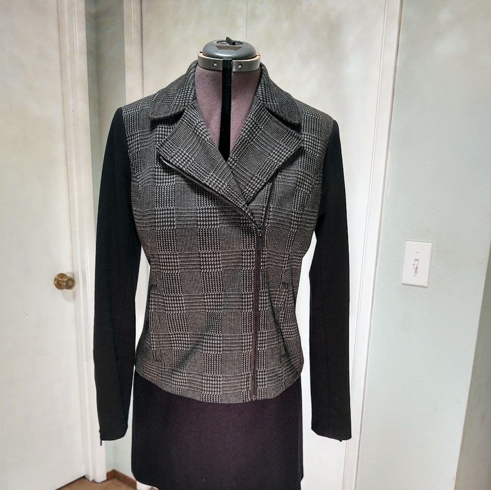 VINCE CAMUTO women's short jacket, medium